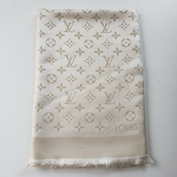 Louis Vuitton Shawl Scarf White with Monogram at 1stDibs